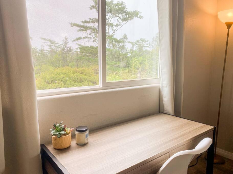 ケアアウHibiscus Hale, Full Kitchen, King Bed, Parkingアパートメント エクステリア 写真